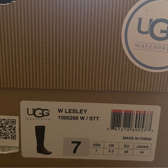 Ugg Waterproof Wedge: Lesley Boots Women's 7 - Picture 6 of 6